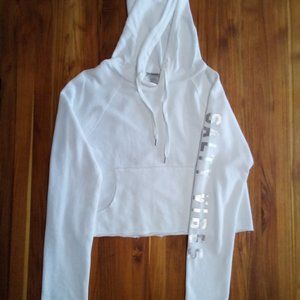 Forever 21 Capped Woman's White Sweatshirt 'Salty Vibes'